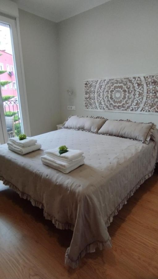 Apartamento Villalvaro Con Parking Santander Esterno foto